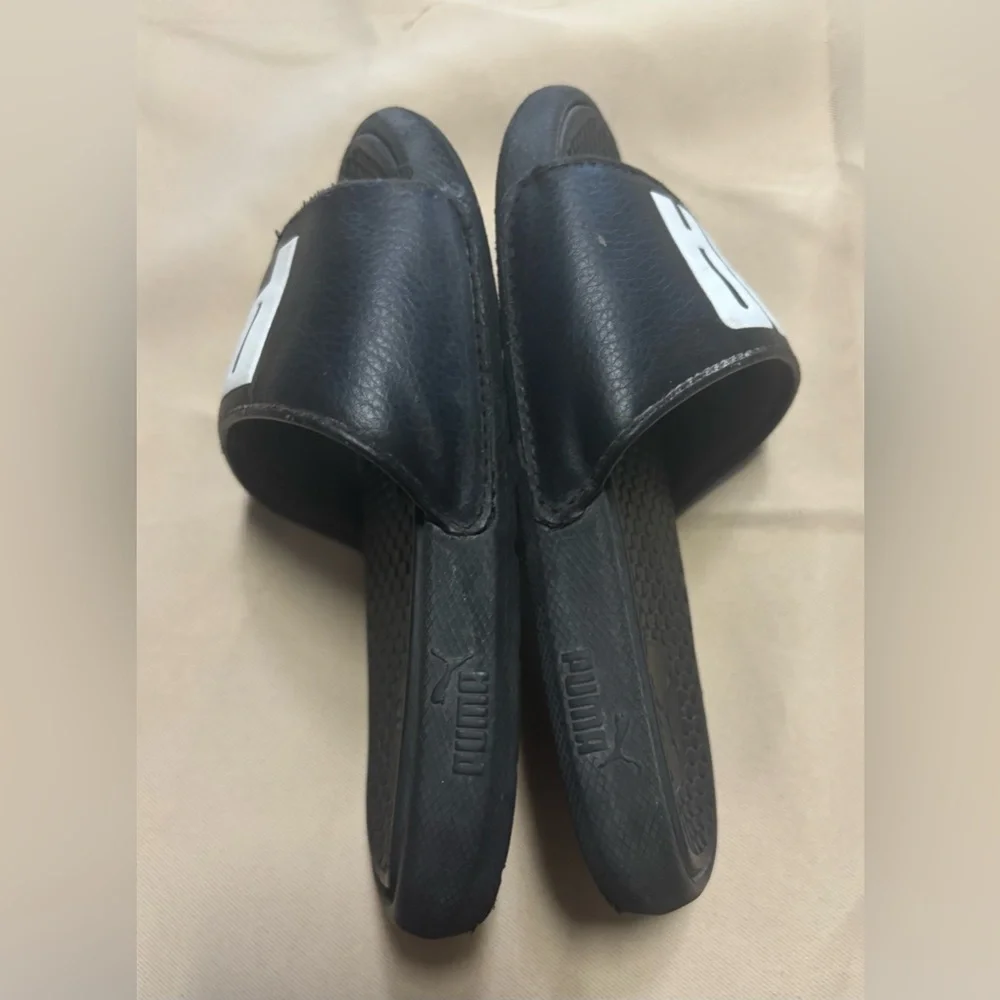 Puma‎ Kids Black and White Slide Sandals